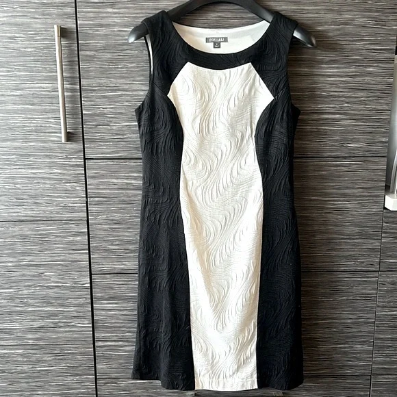 Soft and stretchy color block dress, Sz 8 - Picture 2 of 4